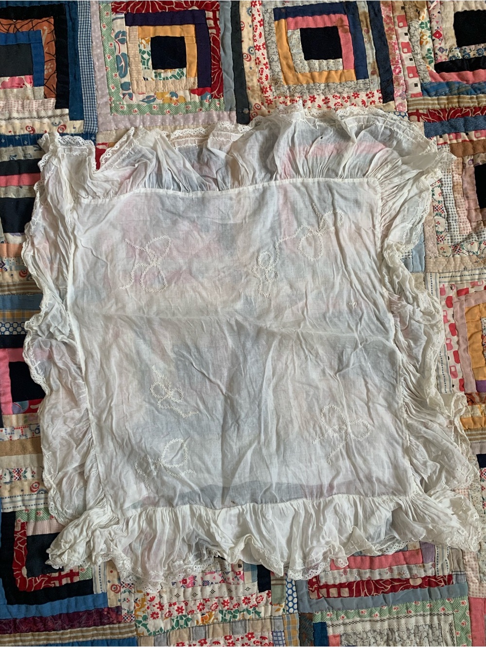 Adorable antique white soft silk baby pillowcase w/ embroidered bows and ruffle